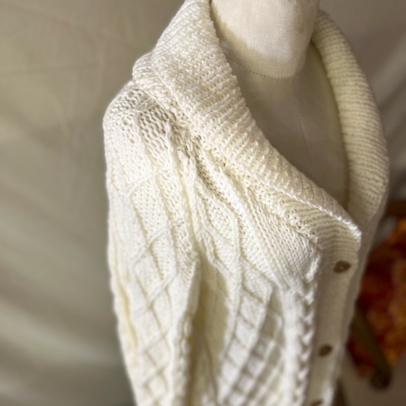 𝅺HANDMADE CABLE KNIT CARDIGAN SWEATER COAT - Picture 6 of 17